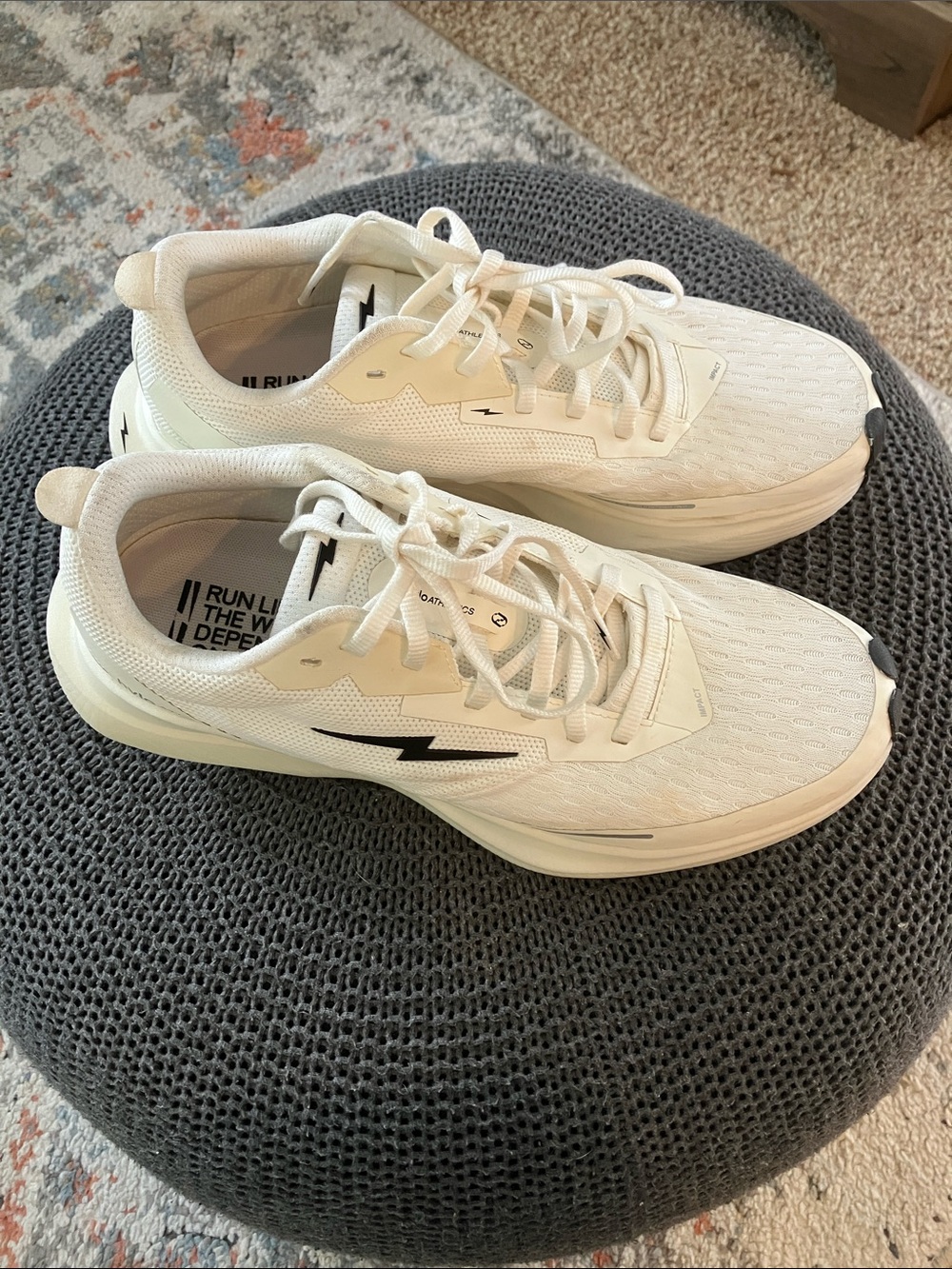 UNISEX Women's  OR men’s White Athletic Lace-Up Running Sneakers